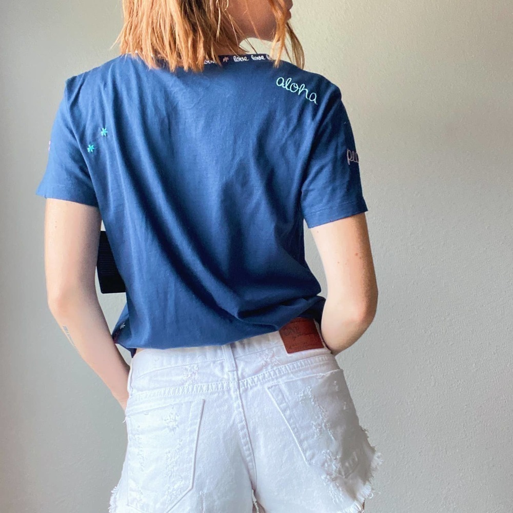 NWT Chaser Blue Diary Embroidered Crewneck Tee - Picture 4 of 8